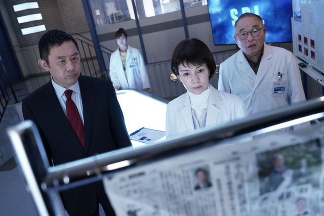 渡部秀の服が“アンク”カラー！三浦涼介がゲスト出演「科捜研の女 Season21」第16話（10枚目）