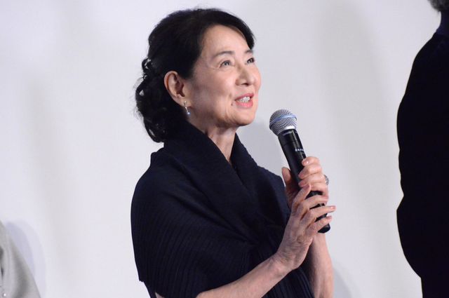 吉永小百合、天海祐希、のんら圧巻的美の競演！『てっぺんの向こうにあなたがいる』初日舞台挨拶＜全身あり＞（2枚目）