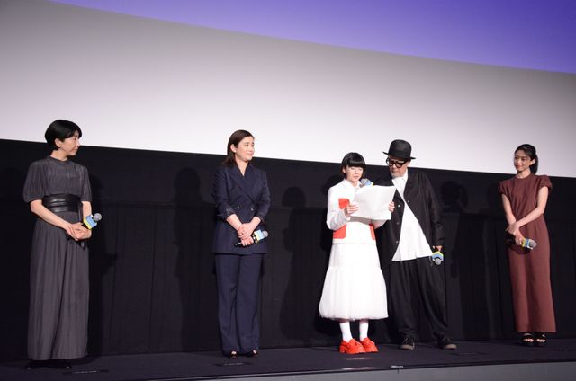 サプライズ！石田ひかり、リリー・フランキー、河合優実ら12歳の主演から手紙に鳥肌…『ルノワール』公開記念舞台挨拶：フォトギャラリー