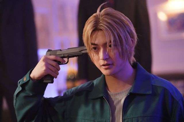 目黒蓮主演・実写版『SAKAMOTO DAYS』場面写真一挙公開（16枚目）