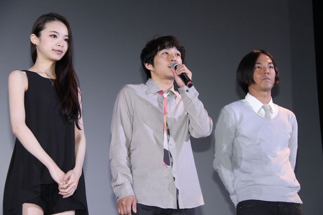 水谷豊の娘・趣里がオバケ役…映画『恋につきもの』舞台あいさつ写真ギャラリー（16枚目）