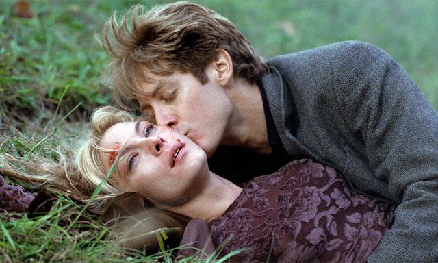 『クラッシュ』4K無修正版（2枚目）