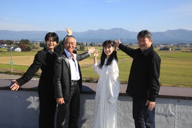 「踊る大捜査線」室井さんが秋田に帰ってきた！『室井慎次　敗れざる者』秋田凱旋舞台あいさつ：フォトギャラリー