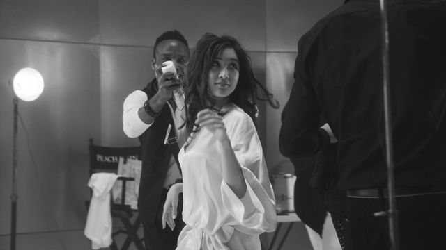 下着姿で紗栄子が大泣き…フォトギャラリー（14枚目）