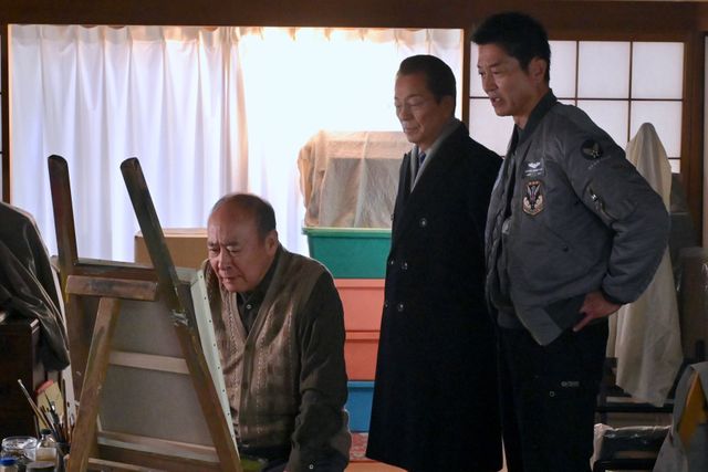 不穏な空気を放つ老画家…「相棒season22」第13話（12枚目）