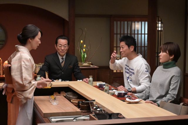 不穏な空気を放つ老画家…「相棒season22」第13話（14枚目）