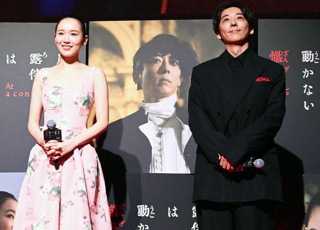 “ジョジョ婚”高橋一生＆飯豊まりえ、夫婦で初公の場『岸辺露伴は動かない　懺悔室』完成報告会見：フォトギャラリー