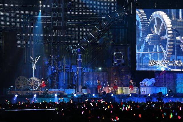 「AKB48・2013真夏のドームツアー～まだまだ、やらなきゃいけないことがある～」のナゴヤドーム初日公演ギャラリー（16枚目）