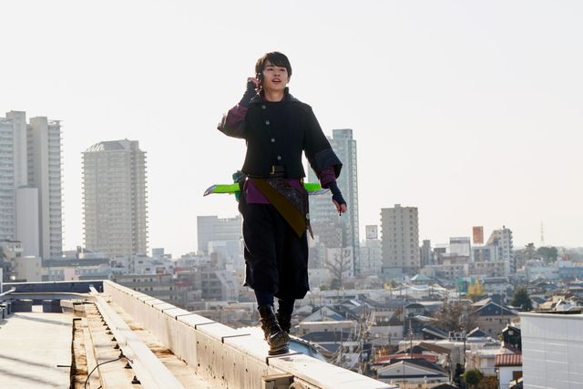 玲花様がキス寸前…「仮面ライダーサーベラ＆仮面ライダーデュランダル」場面写真（4枚目）