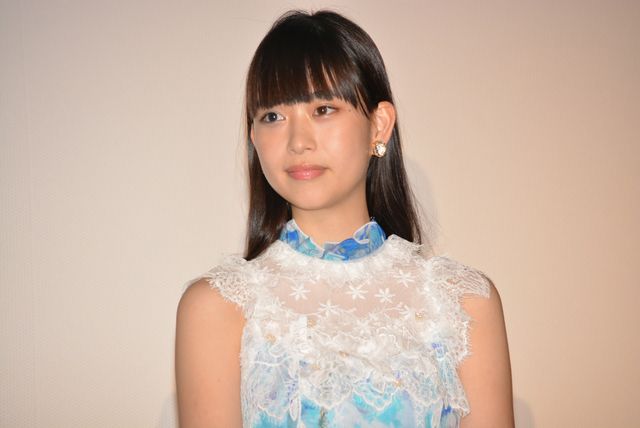 東出昌大＆新田真剣佑の熱い抱擁！『OVER DRIVE』初日舞台あいさつ（11枚目）