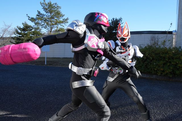 4回戦は鬼ごっこ！「仮面ライダーギーツ」第22話「乖離VI：追跡！チラミ鬼をつかまえろ！」（4枚目）