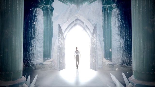 こじはる、下着姿の“氷の女王”に！フォトギャラリー（11枚目）