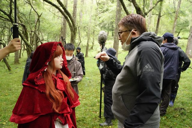 『赤ずきん、旅の途中で死体と出会う。』の裏側！メイキング写真＜10点＞（10枚目）