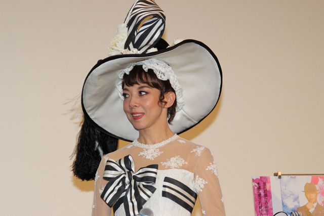 ミュージカル「マイ・フェア・レディ」出演者が華麗な衣装で登場！（2枚目）