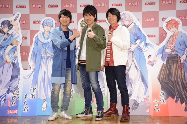 下野紘は即興ソングを3曲披露＆梶裕貴からのコメントも！神谷浩史、鈴村健一のラジオ「ガム彼！新撰組弥生編 ～春が来ても離さない～」公開収録フォトギャラリー（8枚目）