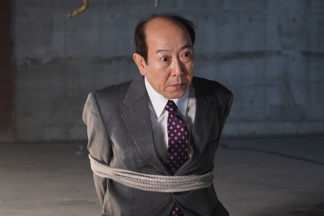 中園参事官に怪しい噂が…「相棒season23」第14話場面カット（10枚目）