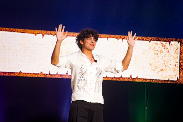 実写版ルフィ役イニャキ・ゴドイ＆ウソップ声優・山口勝平が夢の共演！「ONE PIECE DAY’25」SPECIALステージ（7枚目）