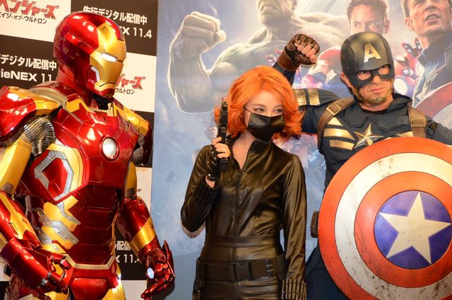 ざわちん、ダチョウ倶楽部が登場！映画『アベンジャーズ／エイジ・オブ・ウルトロン』のMovieNEX発売記念イベント写真ギャラリー（8枚目）