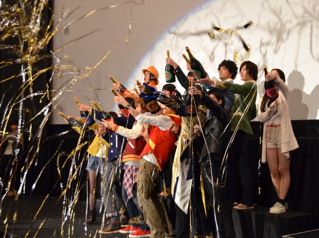 イケメンがずらり！『烈車戦隊トッキュウジャーVSキョウリュウジャー THE MOVIE』初日舞台あいさつ写真ギャラリー（9枚目）