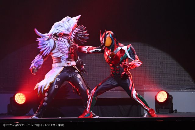 ゼッツ＆ノクス＆ドォーンに新フォーム誕生！「仮面ライダーゼッツFS」ステージフォト（5枚目）