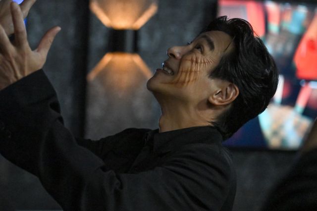 【ネタバレあり】「VIVANT」仲間たちが全員集合！前半戦最終回（第18話）場面写真（55枚目）