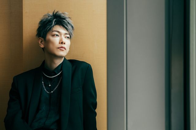 佐藤健×細田守監督『竜とそばかすの姫』インタビューカット集（5枚目）