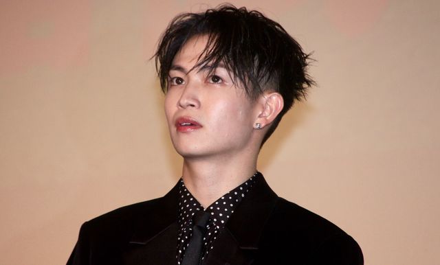 撮影を振り返った綱啓永