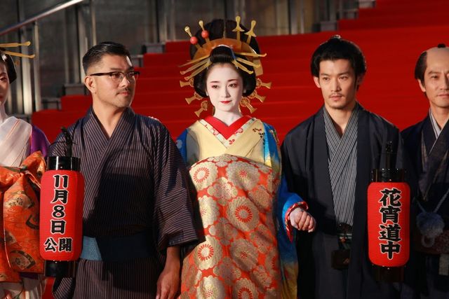 華やかなドレスに身を包んだ宮沢りえ・深津絵里ら女優陣！東京国際映画祭レッドカーペット写真ギャラリー＜その3＞（13枚目）