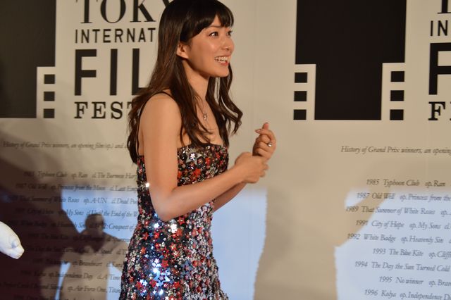 華やかなドレスに身を包んだ宮沢りえ・深津絵里ら女優陣！東京国際映画祭レッドカーペット写真ギャラリー＜その3＞（18枚目）