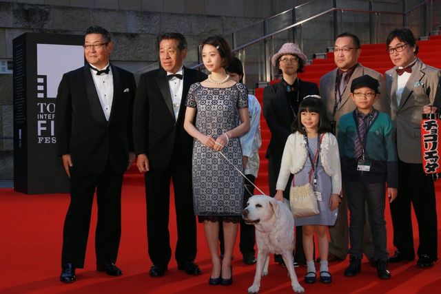 華やかなドレスに身を包んだ宮沢りえ・深津絵里ら女優陣！東京国際映画祭レッドカーペット写真ギャラリー＜その3＞（58枚目）