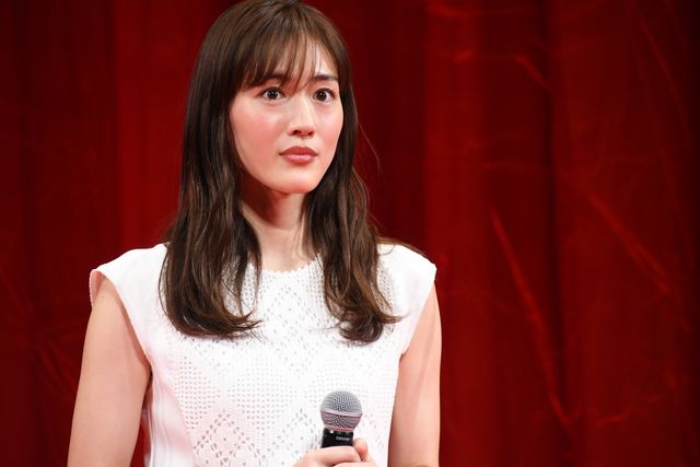 綾瀬はるか、透明感がすごい！『奥様は、取り扱い注意』取り扱い説明会（4枚目）