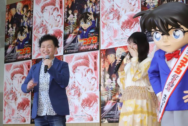 浜辺美波、真剣な表情も美しい！映画『名探偵コナン　緋色の弾丸』公開アフレコイベント（5枚目）
