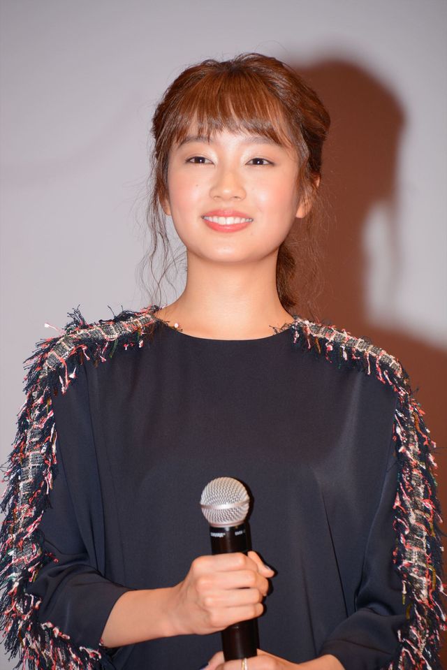 山崎賢人、『orange』キャスト陣から仲間外れにされてしょんぼり…　画像ギャラリー（3枚目）