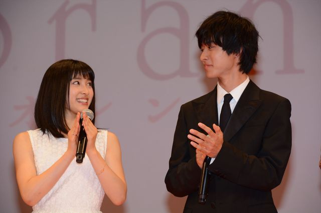 山崎賢人、『orange』キャスト陣から仲間外れにされてしょんぼり…　画像ギャラリー（11枚目）