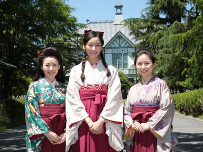 （左から）前田亜季、杏、宮嶋麻衣