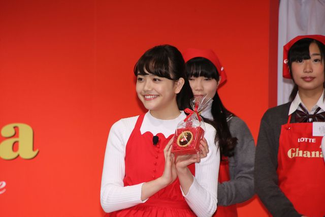 広瀬すず、土屋太鳳、松井愛莉がお菓子づくり！ロッテ「初チョコ女子とつくる　手作りガーナバレンタイン教室」イベント ギャラリー（22枚目）
