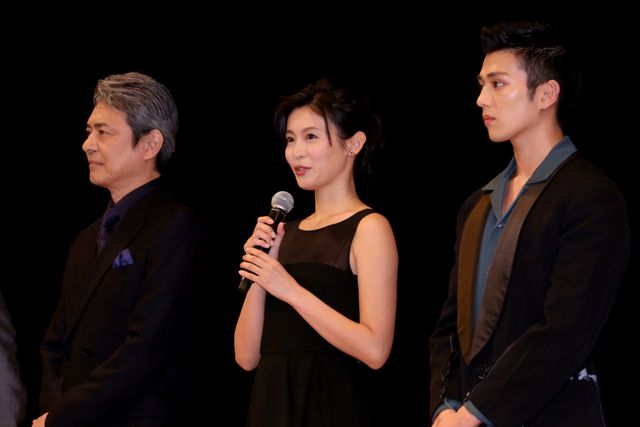 真剣佑、山本美月ら『ピーチガール』出演者がウフフフフ……『ピーチガール』完成披露試写会フォトギャラリー（5枚目）