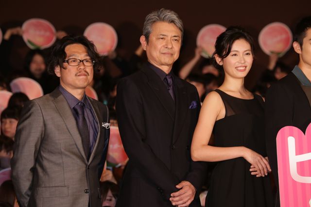 真剣佑、山本美月ら『ピーチガール』出演者がウフフフフ……『ピーチガール』完成披露試写会フォトギャラリー（10枚目）
