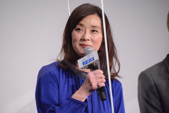 吉岡秀隆、柴咲コウをエスコート！映画『Dr.コトー診療所』初日舞台あいさつ（10枚目）