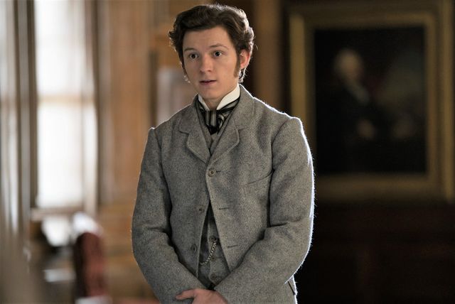 トムホがタバコを…！映画『エジソンズ・ゲーム』場面カット（5枚目）