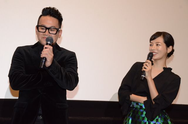 宮川大輔『サクらんぼの恋』初日舞台あいさつ（11枚目）