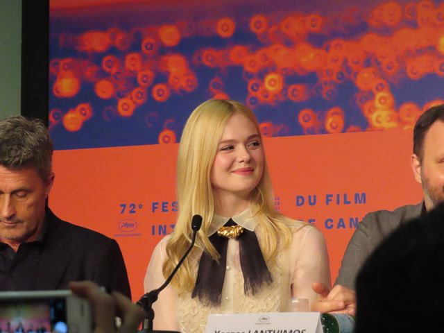 エル・ファニングかわいい！カンヌ映画祭審査員会見の様子（6枚目）