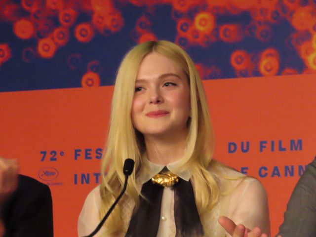 エル・ファニングかわいい！カンヌ映画祭審査員会見の様子（16枚目）