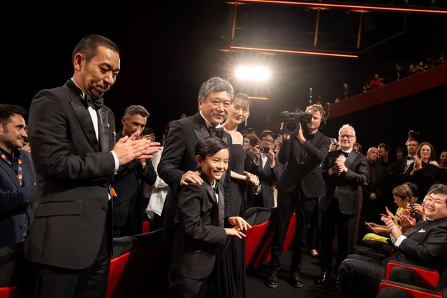 是枝裕和監督、綾瀬はるか、大悟（千鳥）らに9分のスタンディングオベーション【第79回カンヌ国際映画祭】（39枚目）