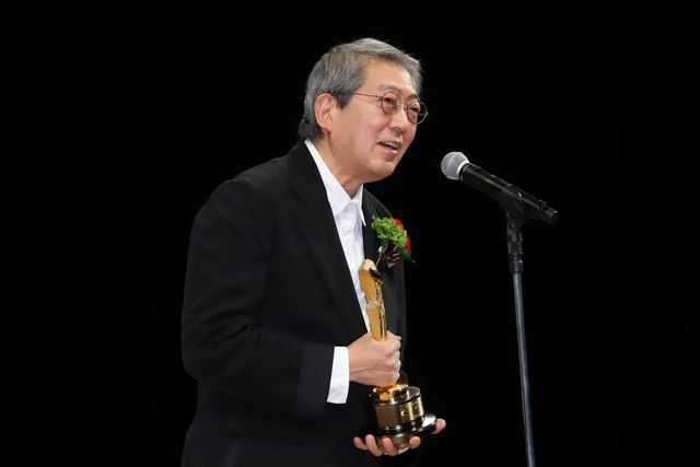 池松壮亮、瀧内公美、成田凌らキネマ旬報ベスト・テン表彰式【40点】（13枚目）