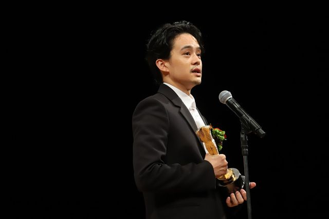 池松壮亮、瀧内公美、成田凌らキネマ旬報ベスト・テン表彰式【40点】（28枚目）