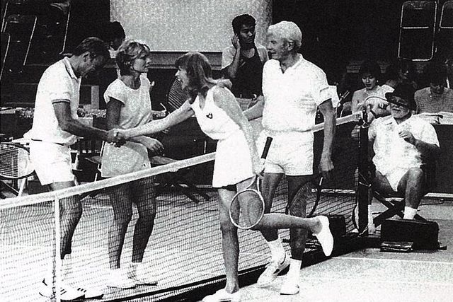 ハリソン・フォードやシェールなど、第1回東京国際映画祭に参加したスターたち（8枚目）