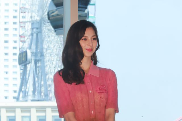 鈴木亮平、賀来賢人らがMERカーを背にフォトセッション！『劇場版TOKYO MER～走る緊急救命室～』（12枚目）