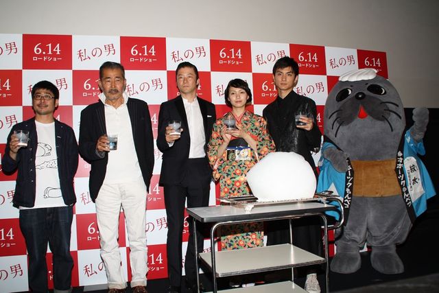 浅野忠信＆二階堂ふみ、禁断のシーン挑戦振り返る！フォトギャラリー（6枚目）