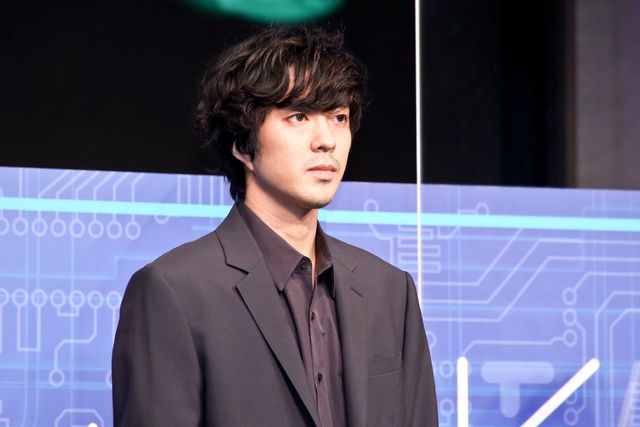 将棋指しロボットも登場！吉沢亮主演『AWAKE』完成報告会見（6枚目）